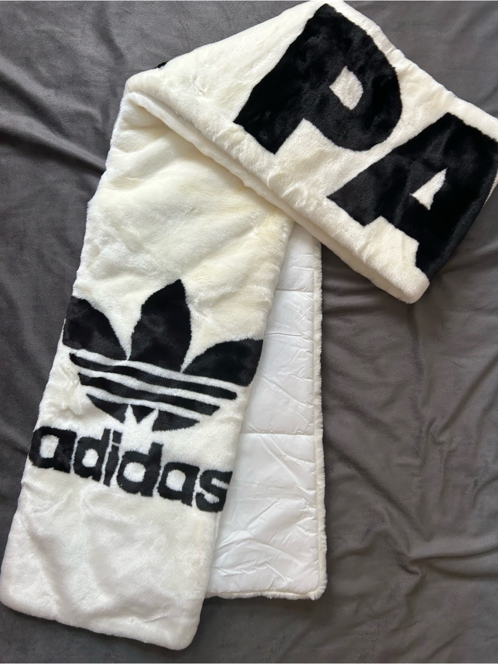 adidas x IVY PARK Black and White Faux Fur Scarf Limited Edition